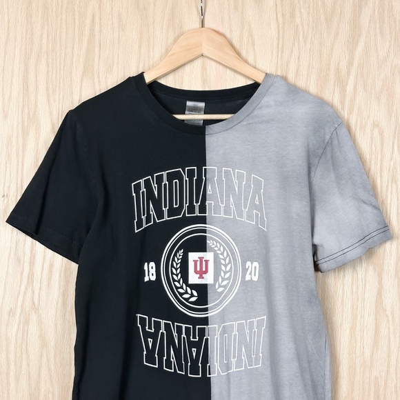 Gameday Couture Indiana Hoosiers Split Bleach Dye Short Sleeve T-Shirt - Picture 4 of 11